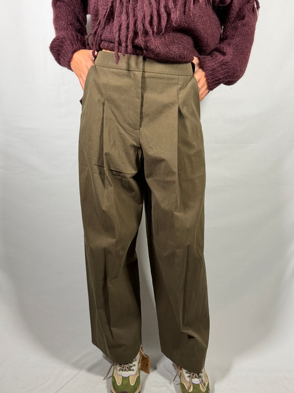 Pantalone verde tino - Meme Road