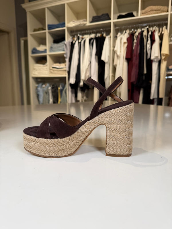Sandali con zeppa in camoscio marrone