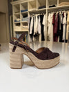 Sandali con zeppa in camoscio marrone