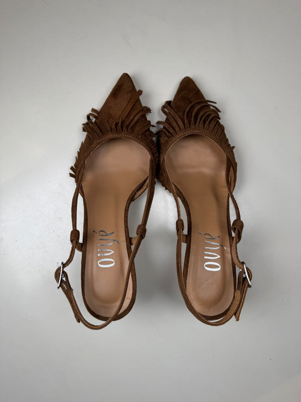 Slingback in camoscio marrone con frange