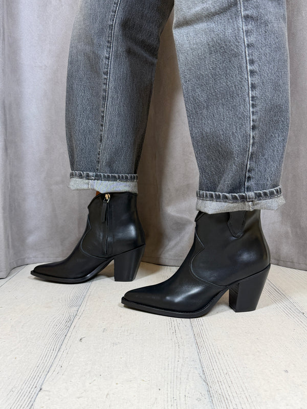 Texano in pelle vitello Nero