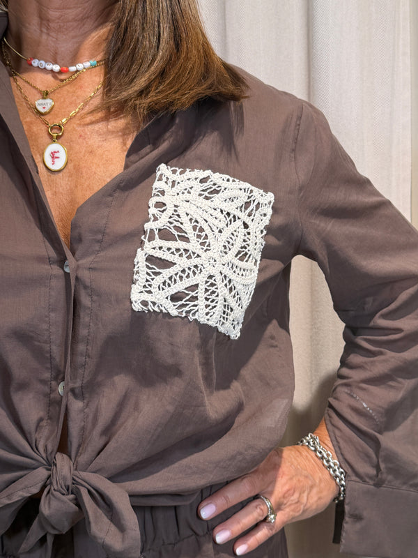 Camicia tasca macramè TAB2437