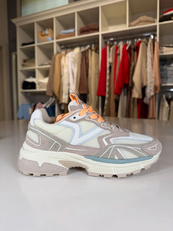 Sneakers Victoria beige modello running