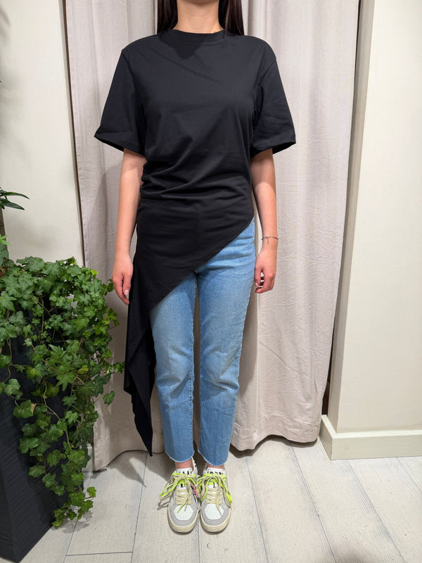 T-shirt asimmetrica