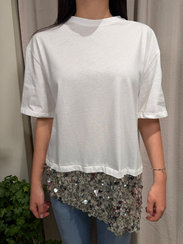 T-shirt over fondo asimmetrico Paillettes