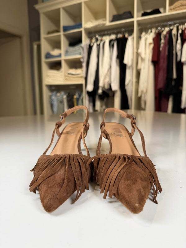 Slingback in camoscio marrone con frange